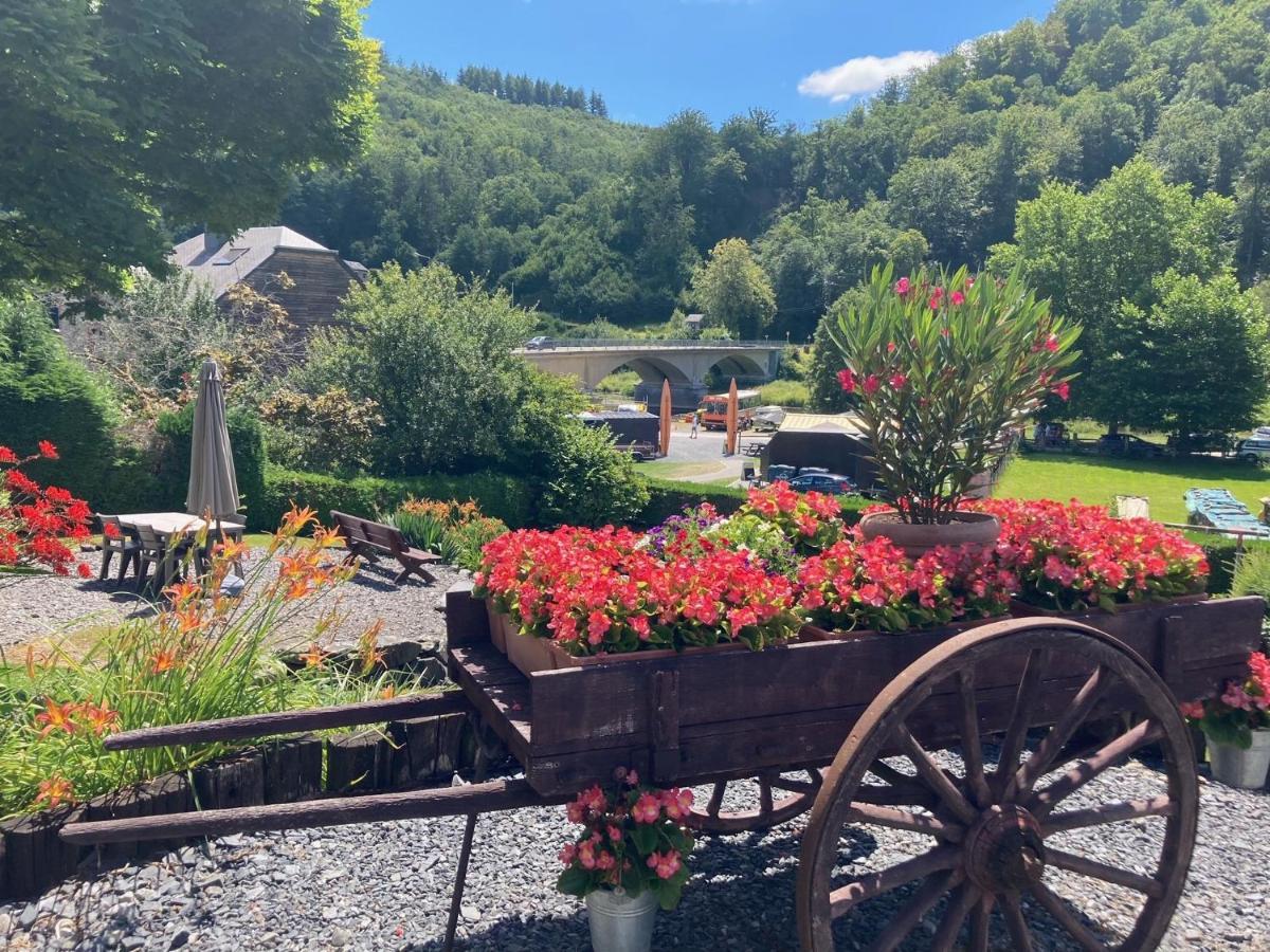 Les Demoiselles De La Semois Villa Poupehan ภายนอก รูปภาพ